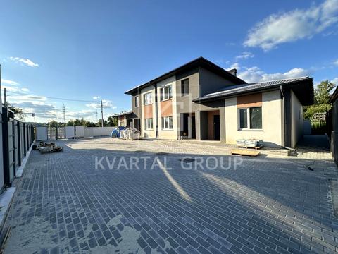 дом по адресу Молодіжна ул., 28