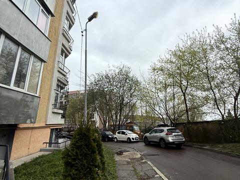 комерційна за адресою Плугова вул., 6а