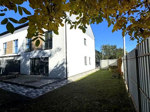 будинок за адресою Абрикосовий пров., 8