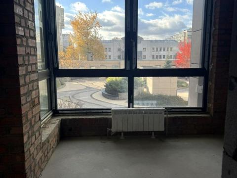 комерційна за адресою Берестейський просп. (Перемоги), 42а