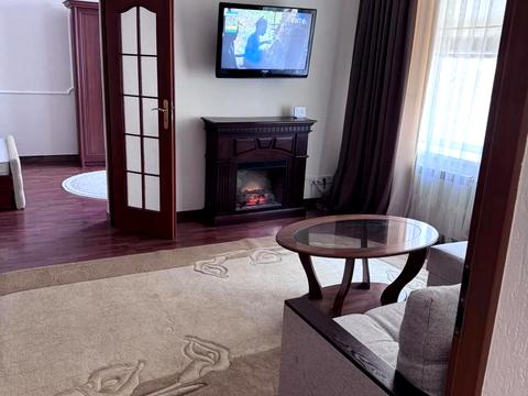 квартира за адресою Олександра Кониського вул. (), 10