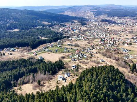 ділянка за адресою 