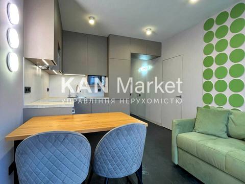 квартира за адресою Тадея Рильського бульв., 5