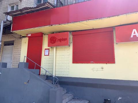 комерційна за адресою Середньофонтанська вул., 43