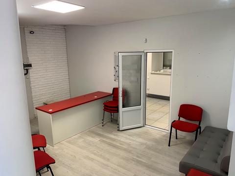 комерційна за адресою Середньофонтанська вул., 43