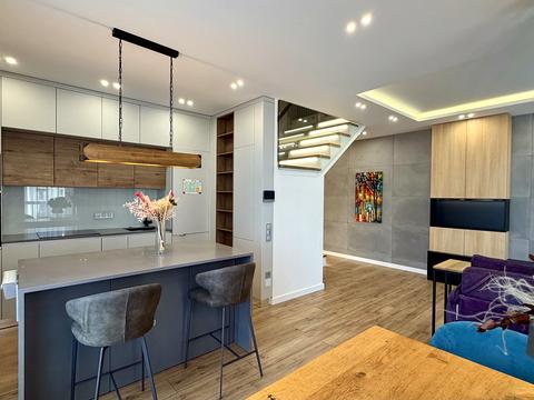 квартира за адресою Панорамна вул., 2-Б