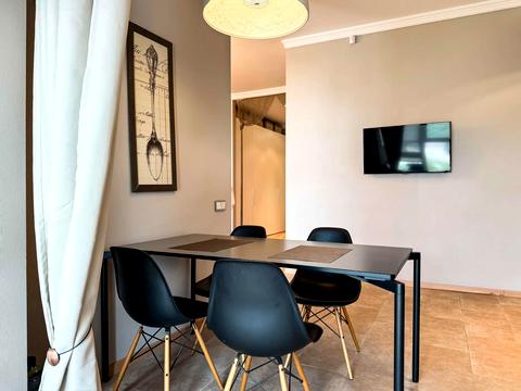 квартира за адресою Андрія Верхогляда вул. (Михайла Драгомирова), 9