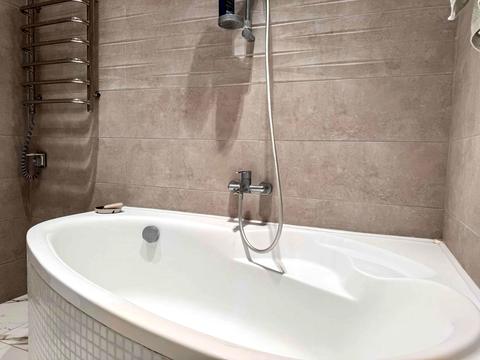 квартира за адресою Андрія Верхогляда вул. (Михайла Драгомирова), 9