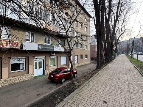 комерційна за адресою Короля Данила вул., 14