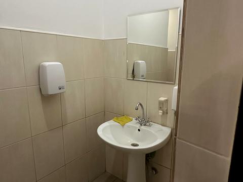 комерційна за адресою Ніла Армстронга вул. (Казакова), 2д