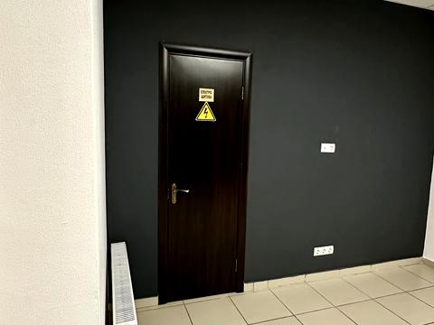 комерційна за адресою Ніла Армстронга вул. (Казакова), 2д