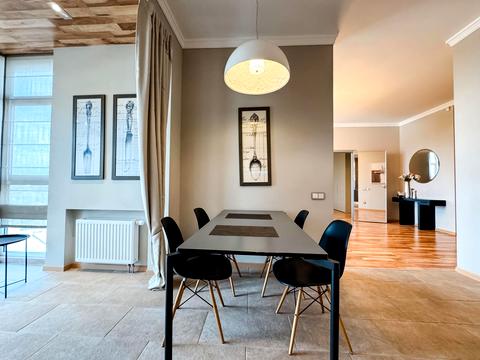 квартира за адресою Андрія Верхогляда вул. (Михайла Драгомирова), 9