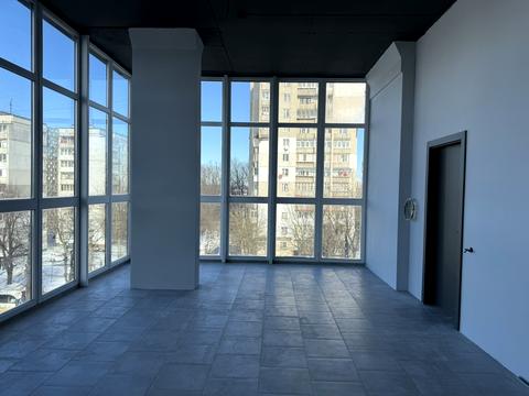 комерційна за адресою Тернопільська вул., 17/2