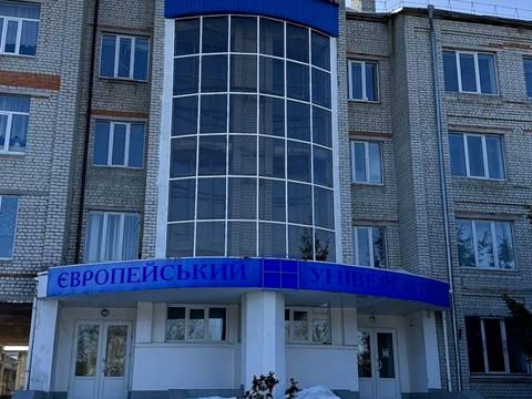 комерційна за адресою Миру просп., 59