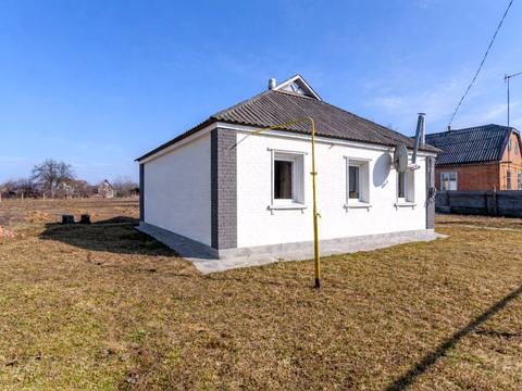 будинок за адресою Центральна