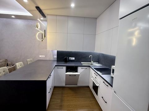 квартира за адресою Олександра Олеся вул., 2-В