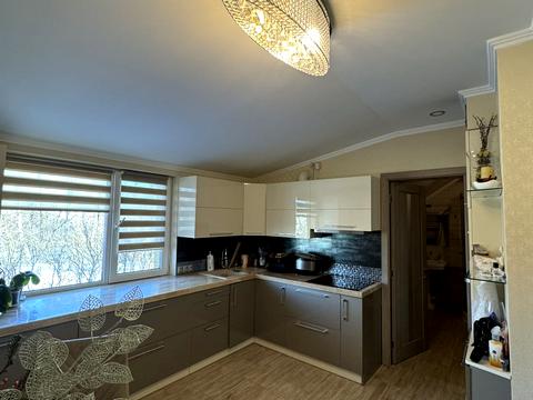 будинок за адресою Центральна