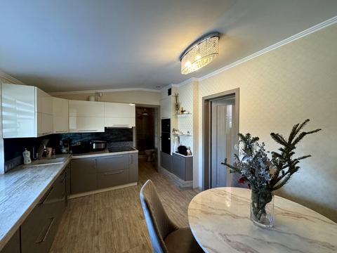 будинок за адресою Центральна