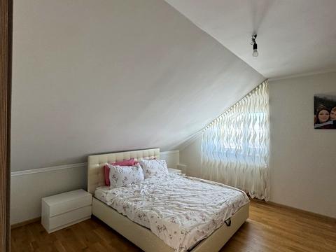 будинок за адресою Центральна