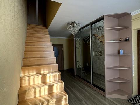 будинок за адресою Центральна