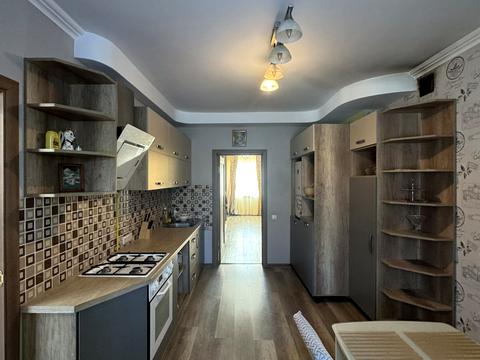 будинок за адресою Центральна