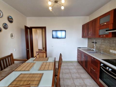 квартира за адресою Тополина вул., 26
