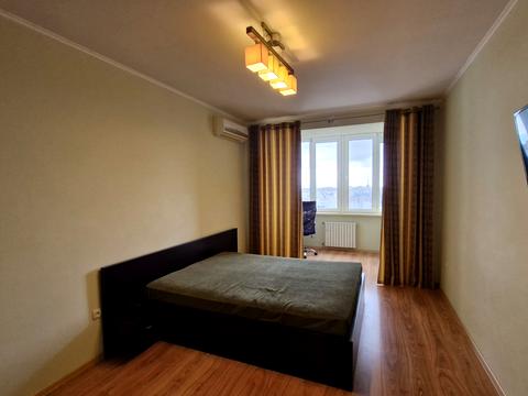 квартира за адресою Тополина вул., 26