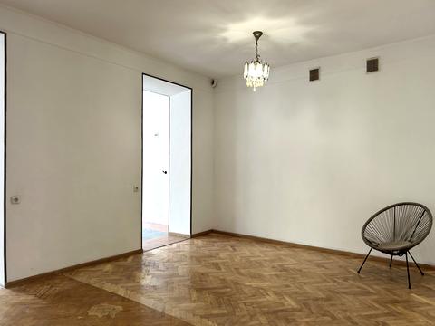 квартира за адресою Родини Барвінських вул., 14