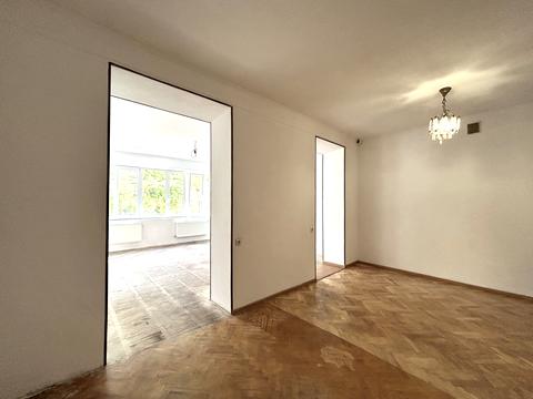 квартира за адресою Родини Барвінських вул., 14