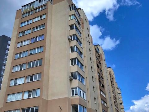 квартира за адресою Михайла Лушпи просп., 2/1