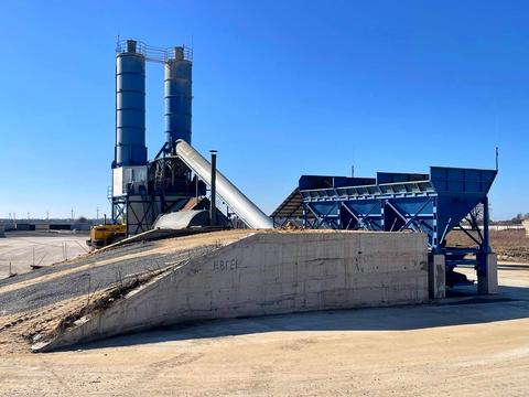 коммерческая по адресу Селищная ул., 1