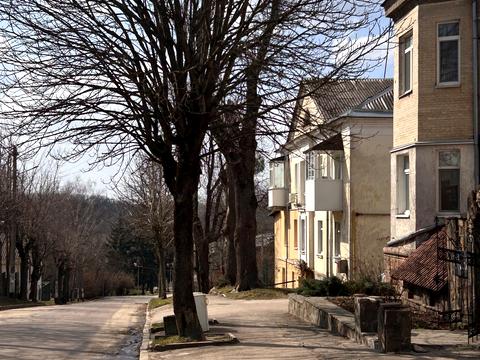 коммерческая по адресу Шляхетна ул. (Петровского), 16