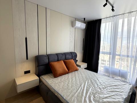 квартира за адресою Причальна вул., 8