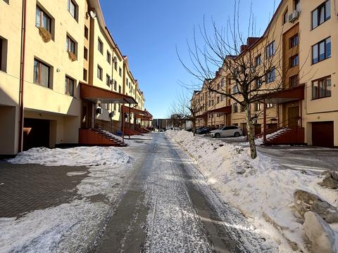 квартира за адресою Героїв Крут вул., (Будинок 1)