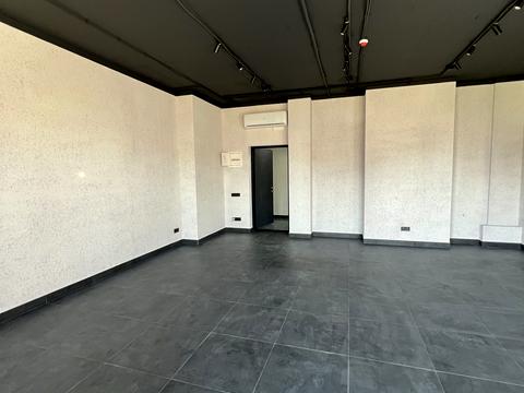 комерційна за адресою Небесної Сотні просп. (Маршала Жукова), 100/1