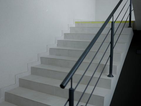 комерційна за адресою Небесної Сотні просп. (Маршала Жукова), 100/1