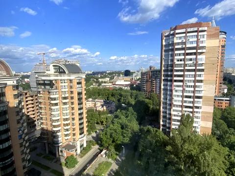 квартира по адресу Леси Украинки бульв., 21-А