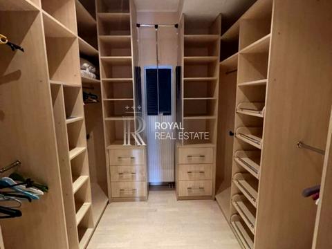 будинок за адресою Лютнева вул.