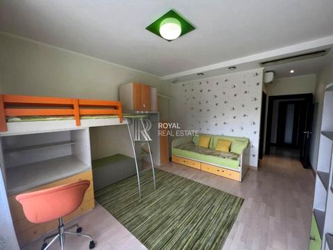 будинок за адресою Лютнева вул.