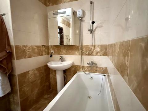 квартира за адресою Любомира Гузара просп. (Космонавта Комарова), 46-В