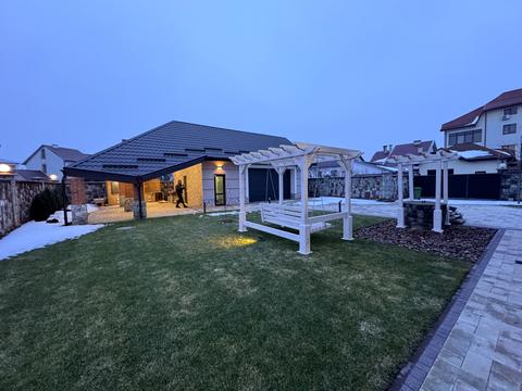 дом по адресу Шкільна 5