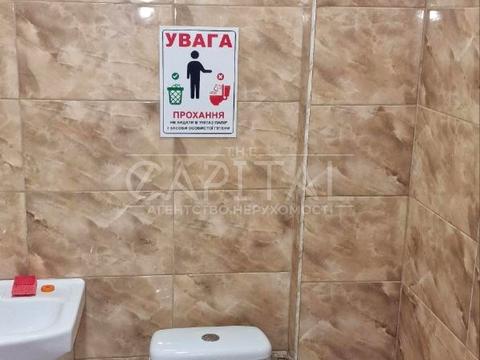 комерційна за адресою Київ, Сім'ї Кульженків вул. (Петра Дегтяренка), 33
