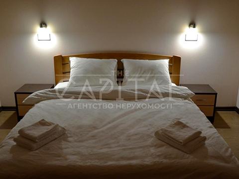 коммерческая по адресу Івана Огієнка ул. (Миколи Лукашевича), 1