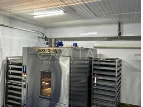 коммерческая по адресу вул. Київська, 1