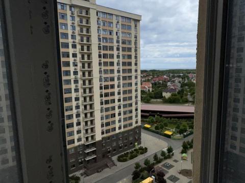 квартира за адресою Перлинна вул., 10