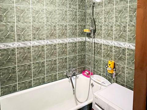 квартира за адресою Нафтовиків вул., 1