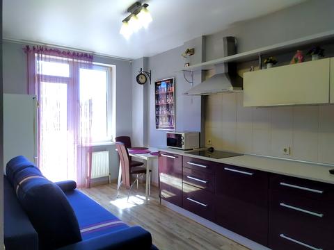 квартира за адресою Райдужний масив вул., 4