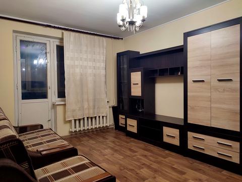 квартира за адресою Віктора Чукаріна вул., 24