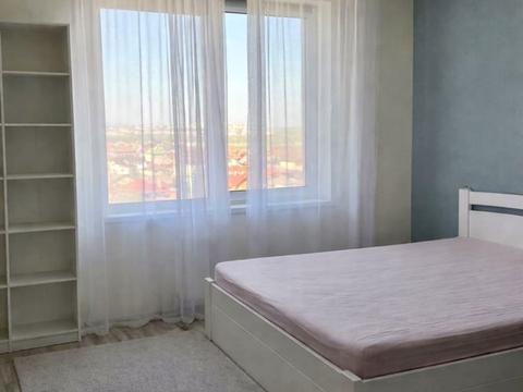 квартира за адресою Полковника Гуляєва просп. (Маршала Жукова), 111