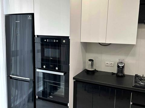 квартира за адресою В'ячеслава Чорновола просп. (), 16б